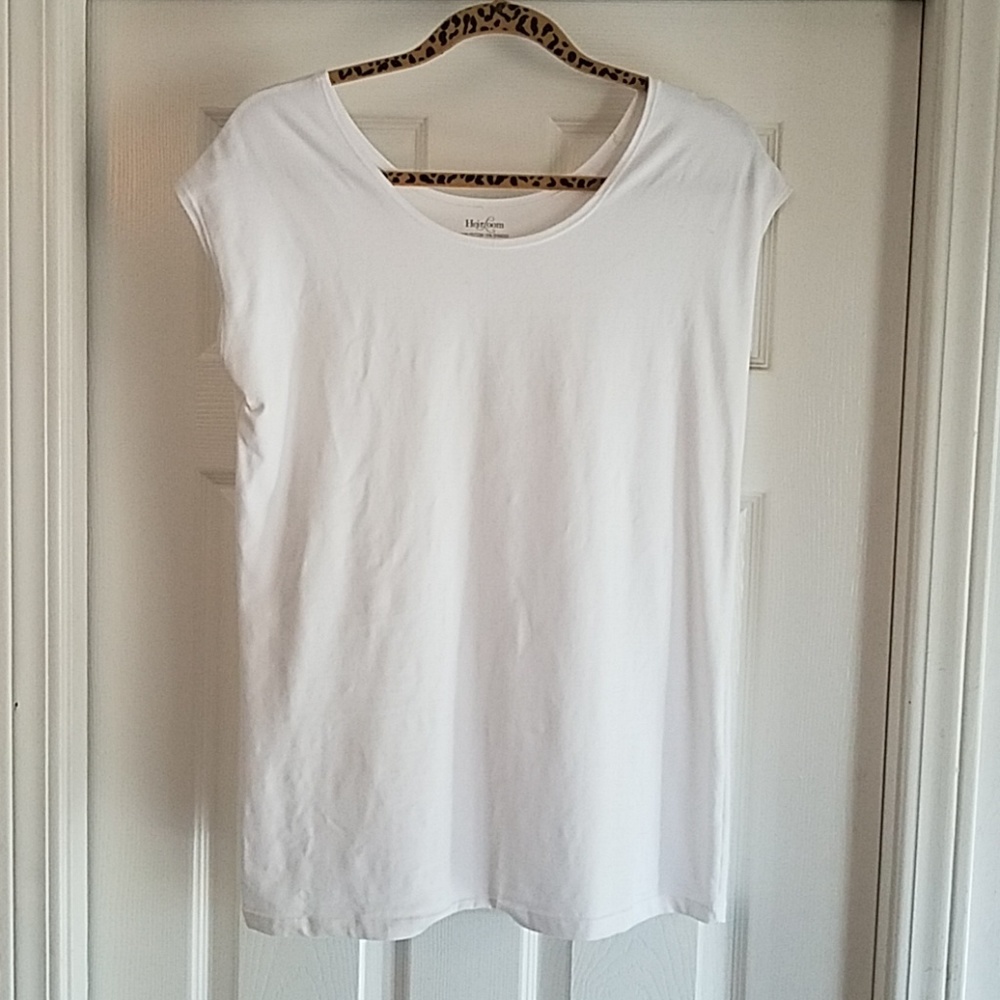 White t shirt